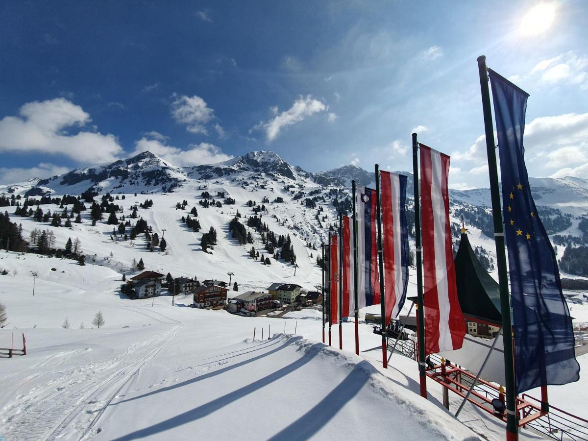 Austria Alpinhotel Ski In Ski Out An Der Edelweissbahn Obertauern Exteriér fotografie